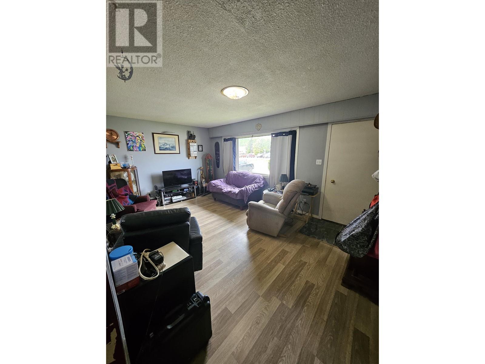 390 WILKINSON STREET, Quesnel