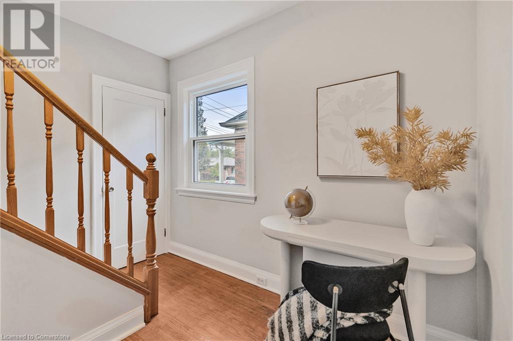 Photo 18 of 187 West 2nd Street, Hamilton ON