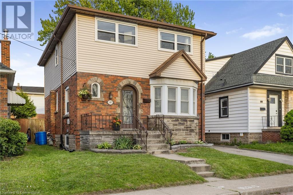 Photo 3 of 187 West 2nd Street, Hamilton ON