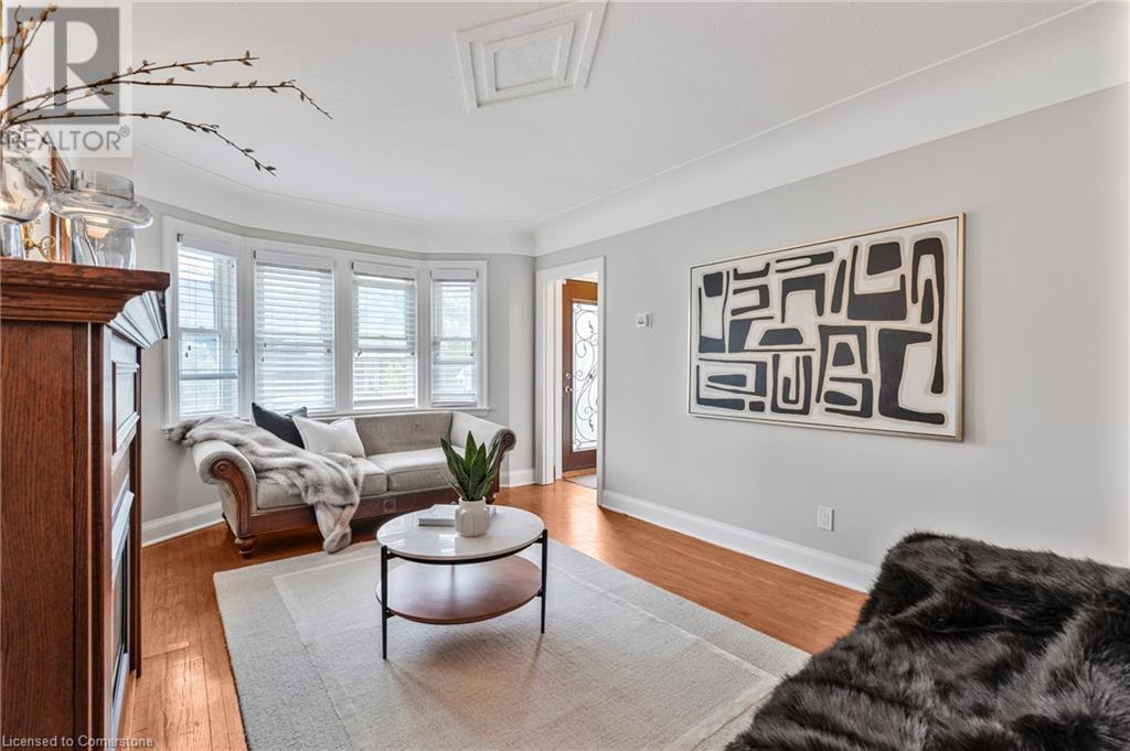 Photo 8 of 187 West 2nd Street, Hamilton ON