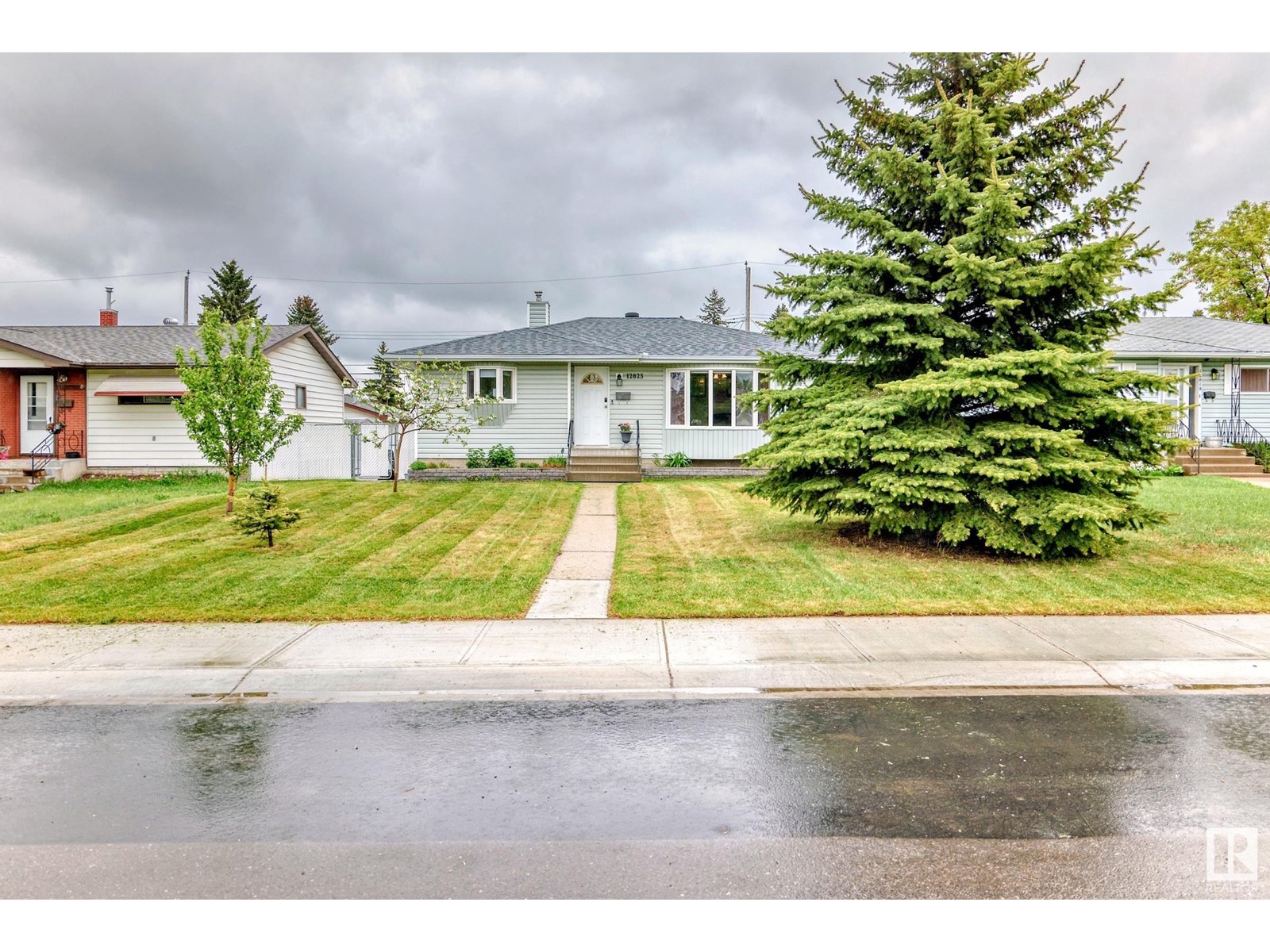 Single Family House Bungalow for Sale in  A ST NW Edmonton 