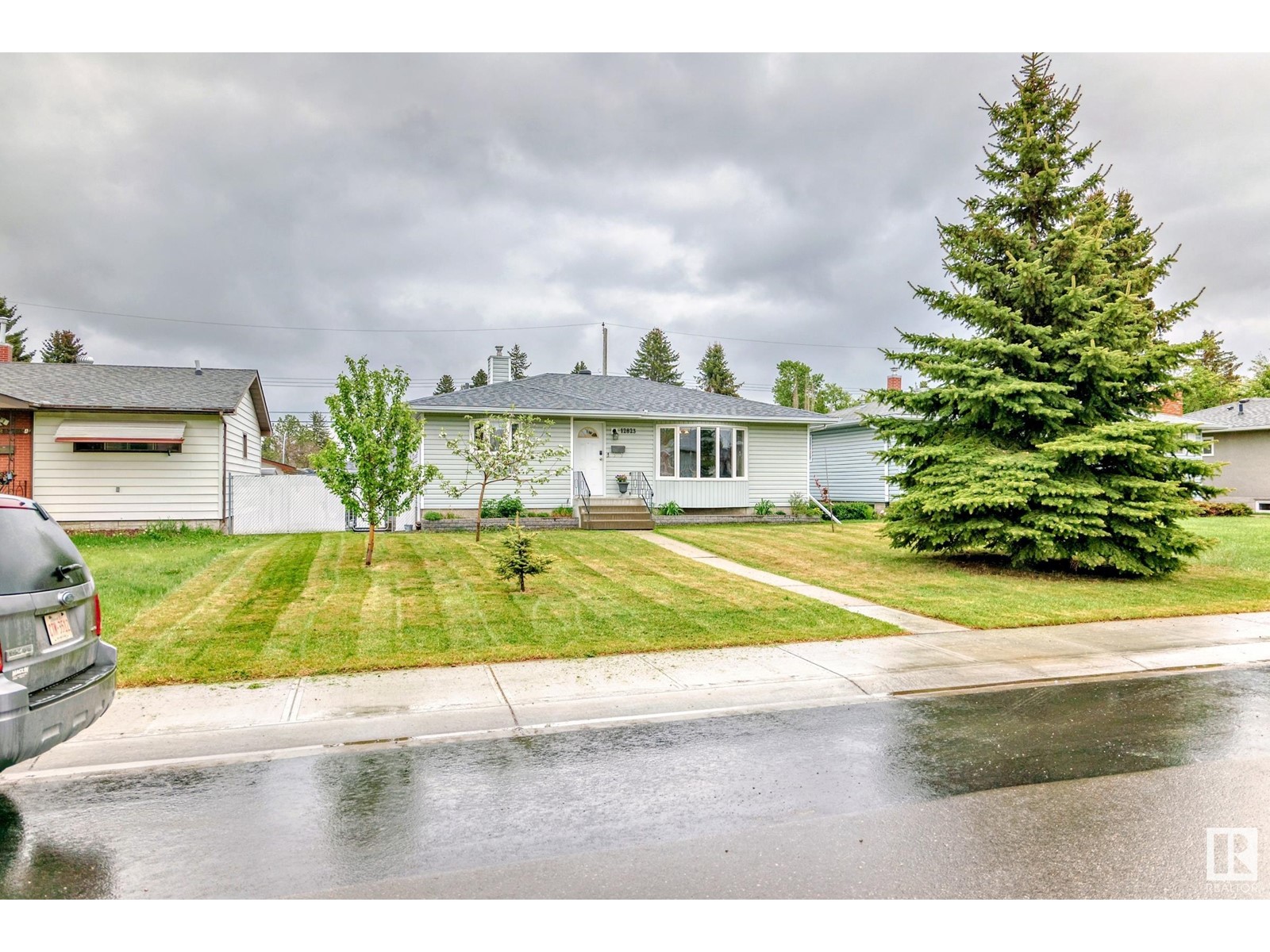 Single Family House Bungalow for Sale in  A ST NW Edmonton 