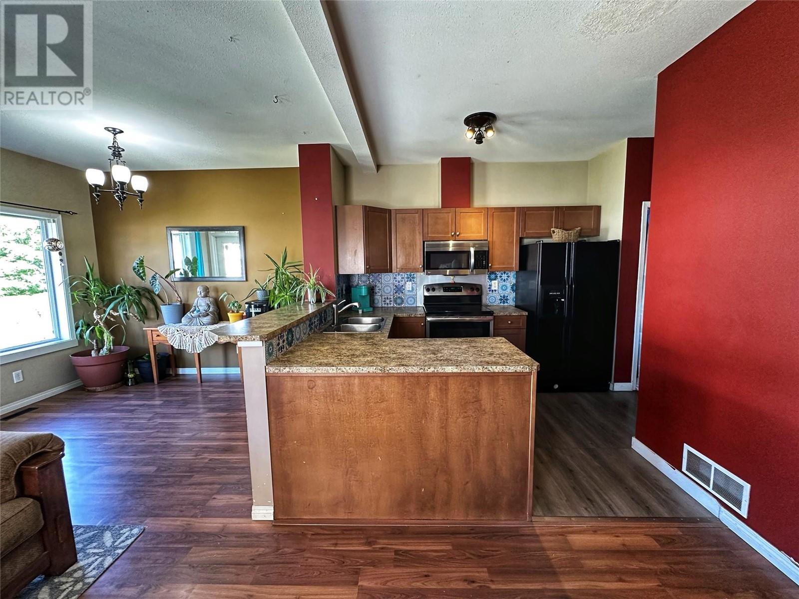 Photo 2 of 5901 Heritage Drive Unit 5, Vernon BC