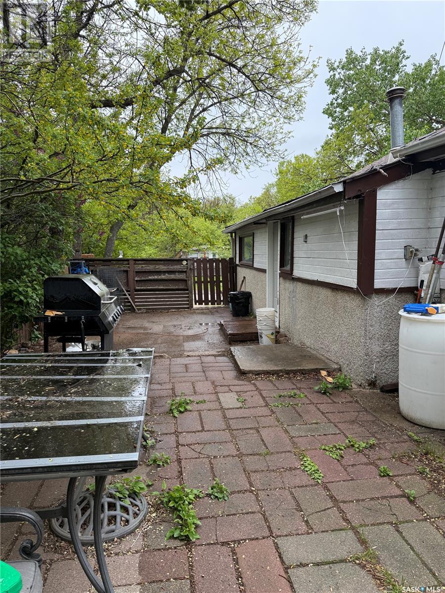 Photo 13 of 234 Macmurchy Avenue, Regina Beach SK