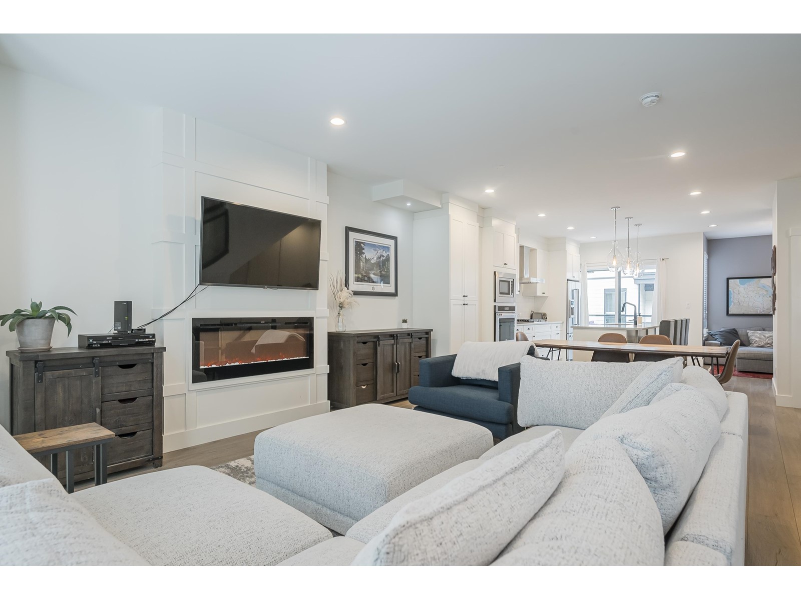40 15688 28 AVENUE, Surrey