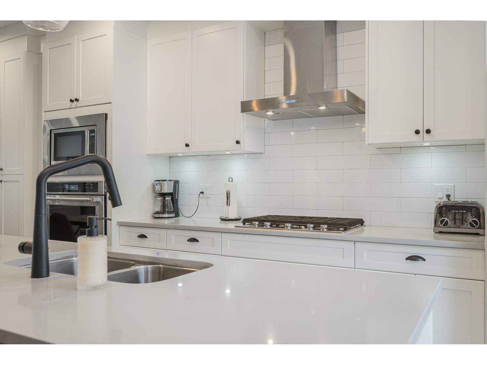 40 15688 28 AVENUE, Surrey