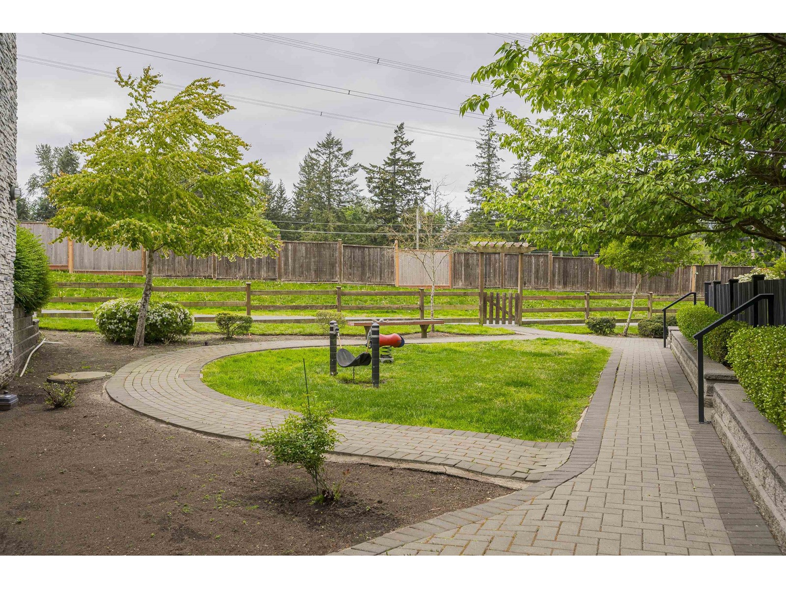 40 15688 28 AVENUE, Surrey
