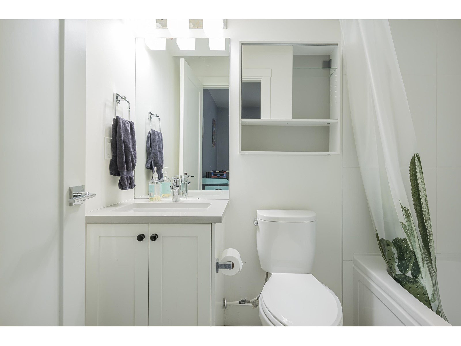 40 15688 28 AVENUE, Surrey
