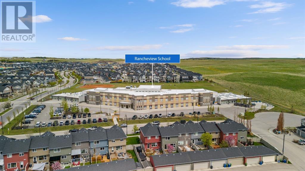 331 Sunset View, Cochrane