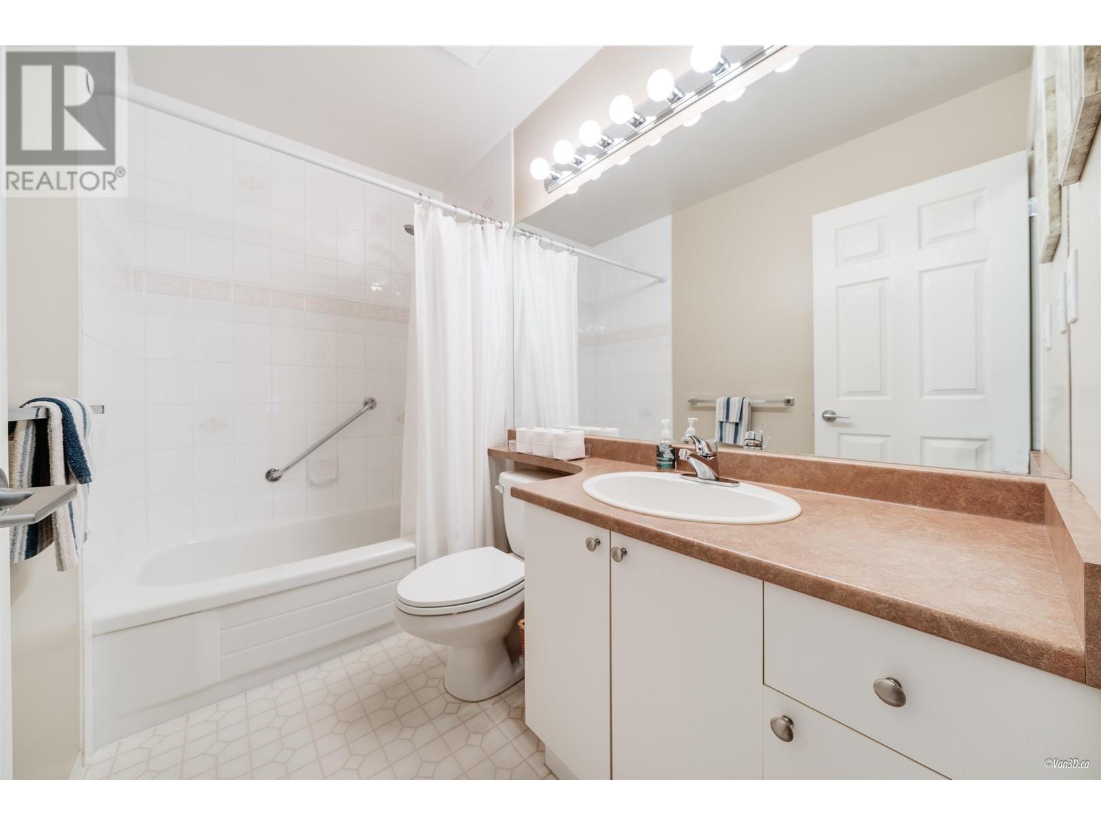 305 11960 HARRIS ROAD, Pitt Meadows real estate listing R3006705