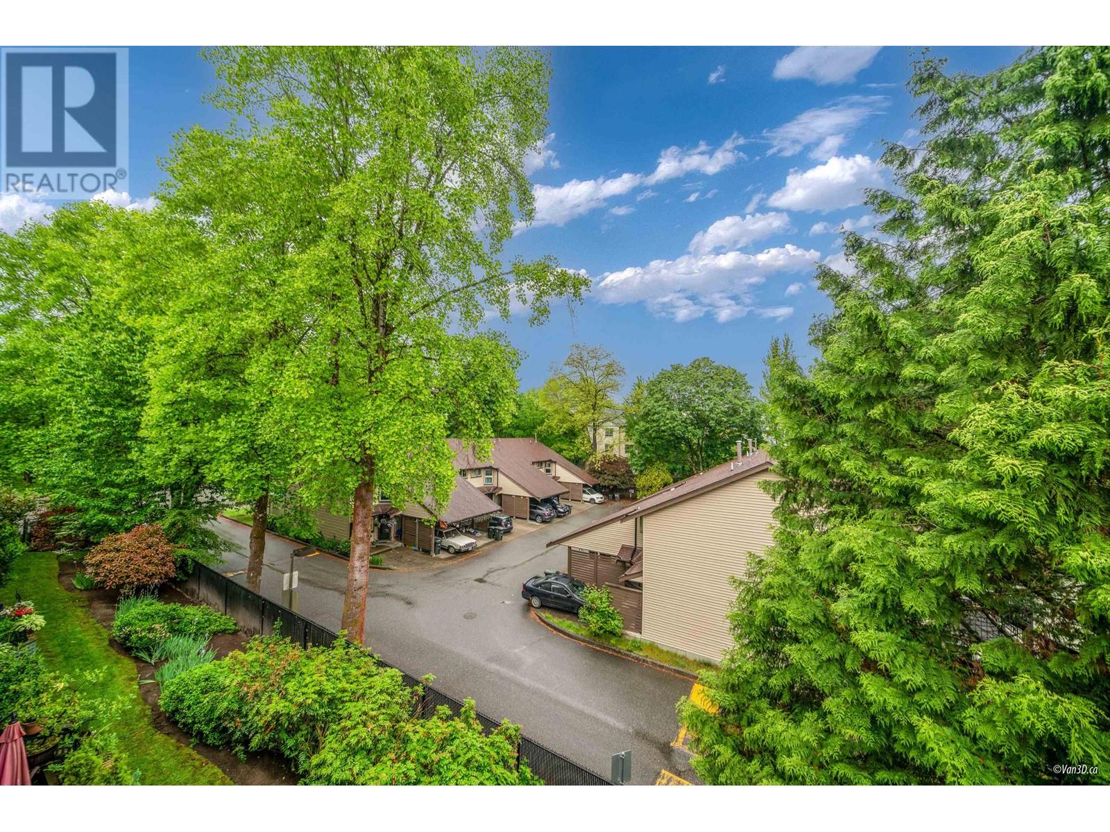 305 11960 HARRIS ROAD, Pitt Meadows real estate listing R3006705