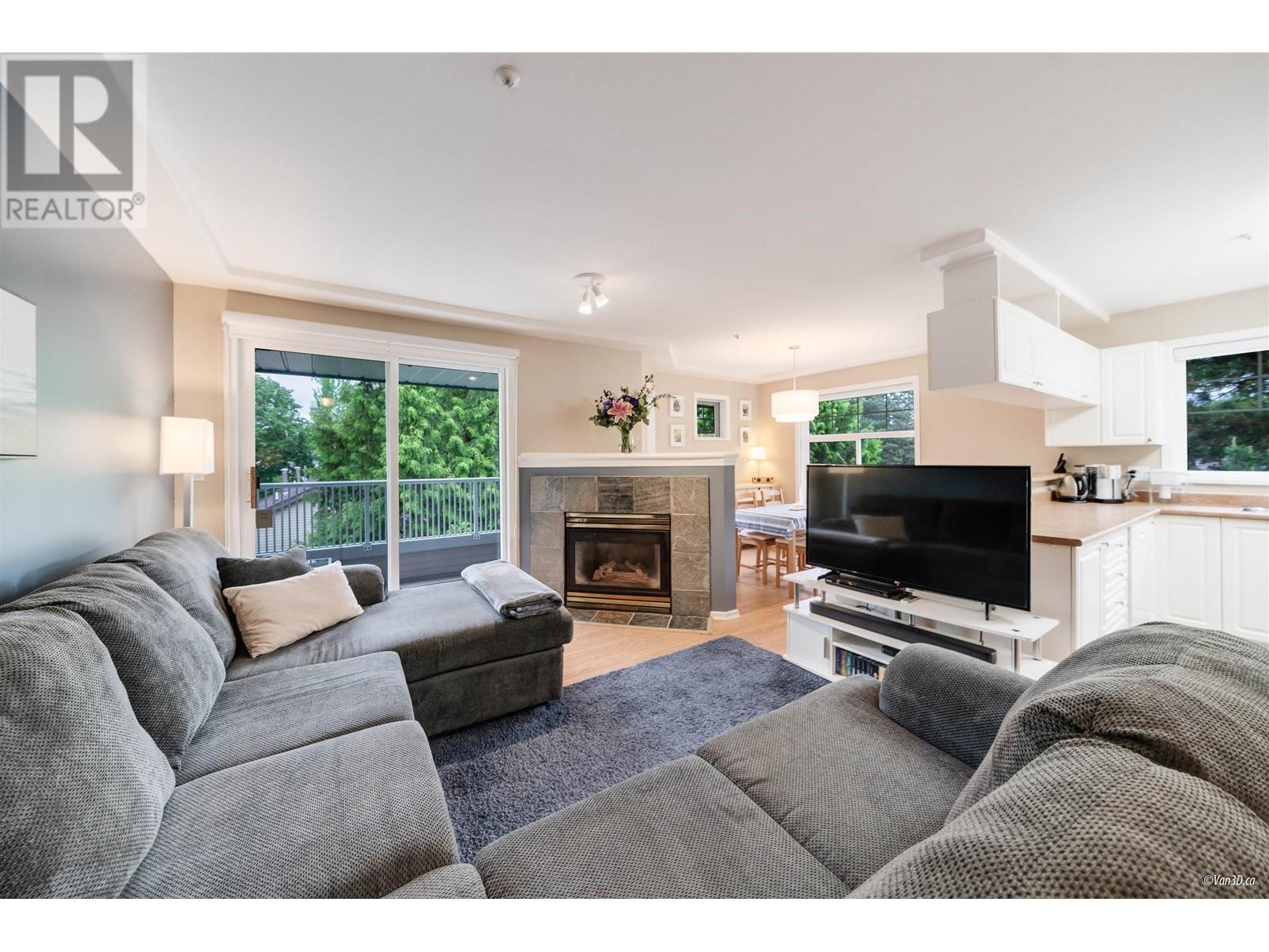 305 11960 HARRIS ROAD, Pitt Meadows real estate listing R3006705