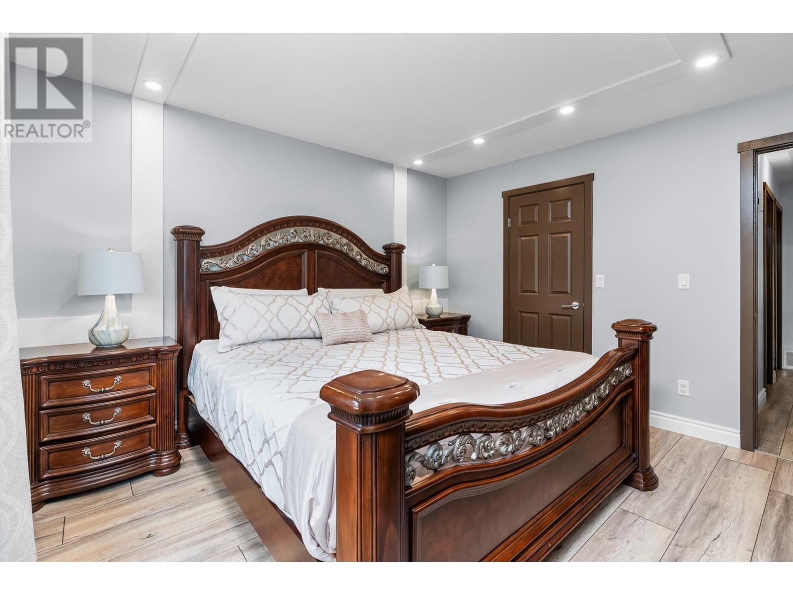 19762 WILDCREST AVENUE, Pitt Meadows real estate listing R2985059