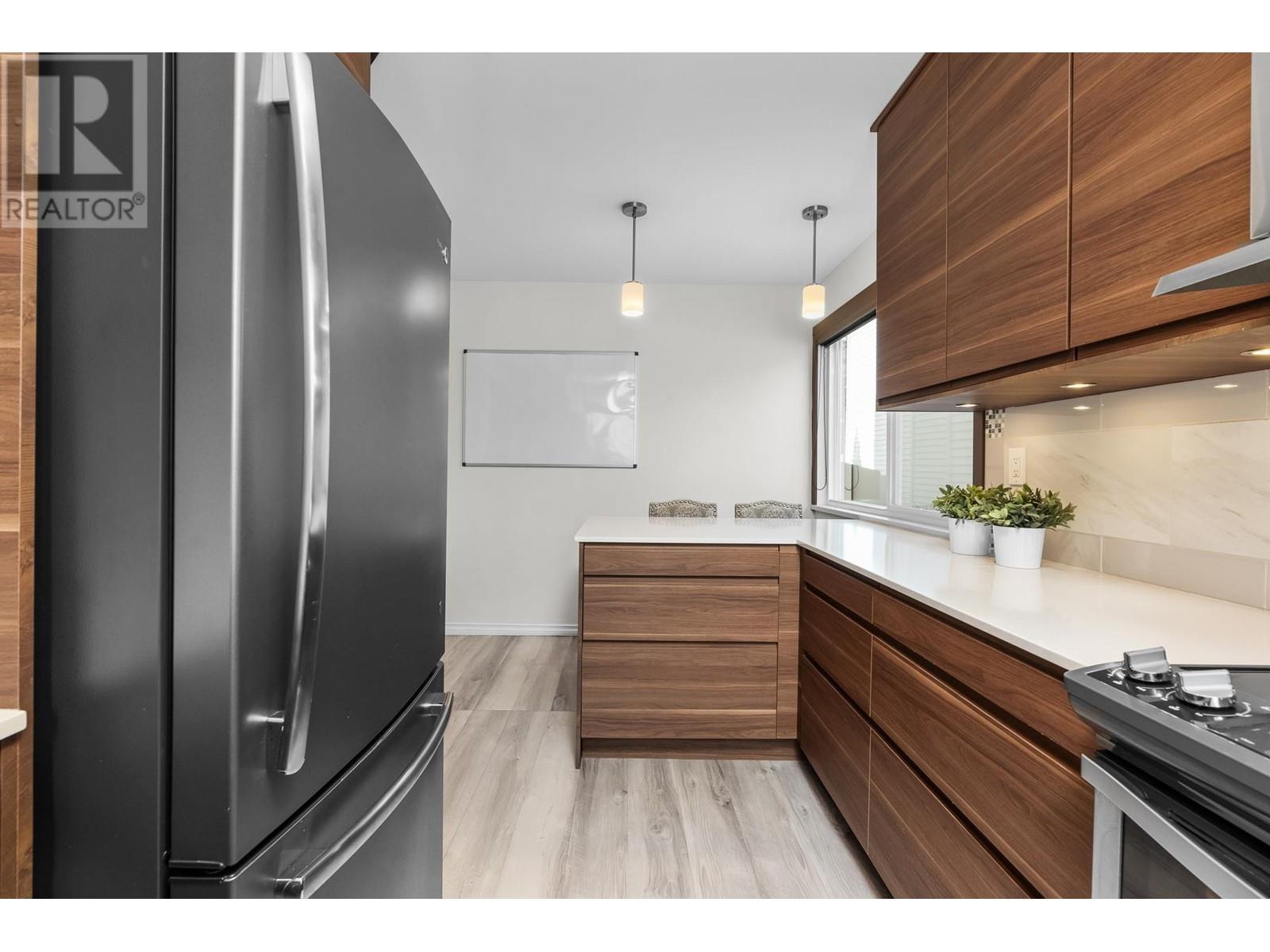 19762 WILDCREST AVENUE, Pitt Meadows real estate listing R2985059