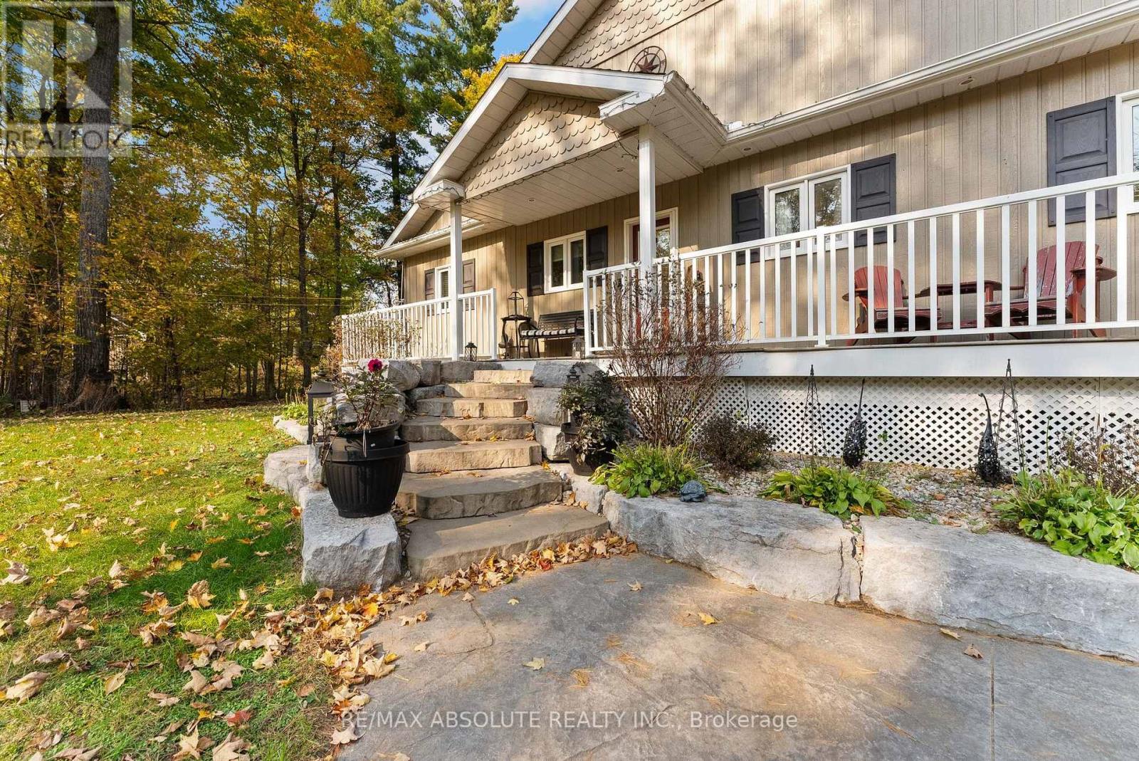 Photo 21 of 1096 Snye Road, Lanark Highlands ON