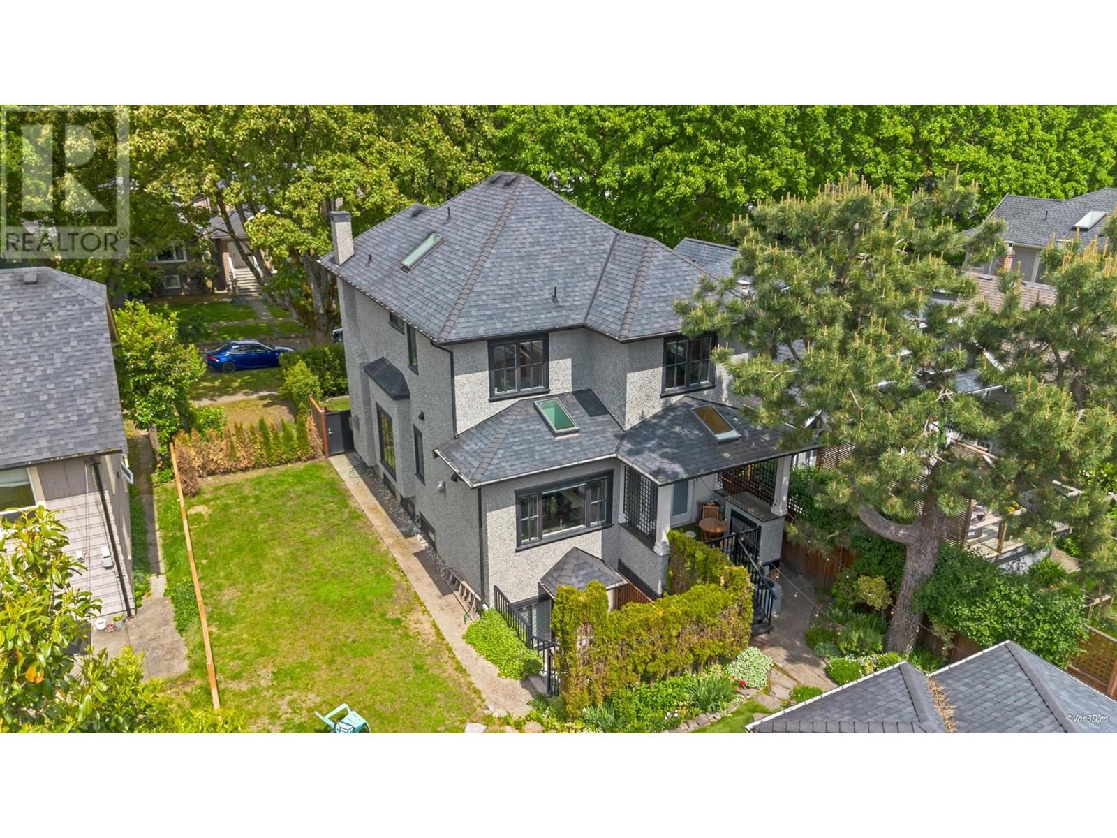 Photo 4 of 3562 W 22nd Avenue, Vancouver BC