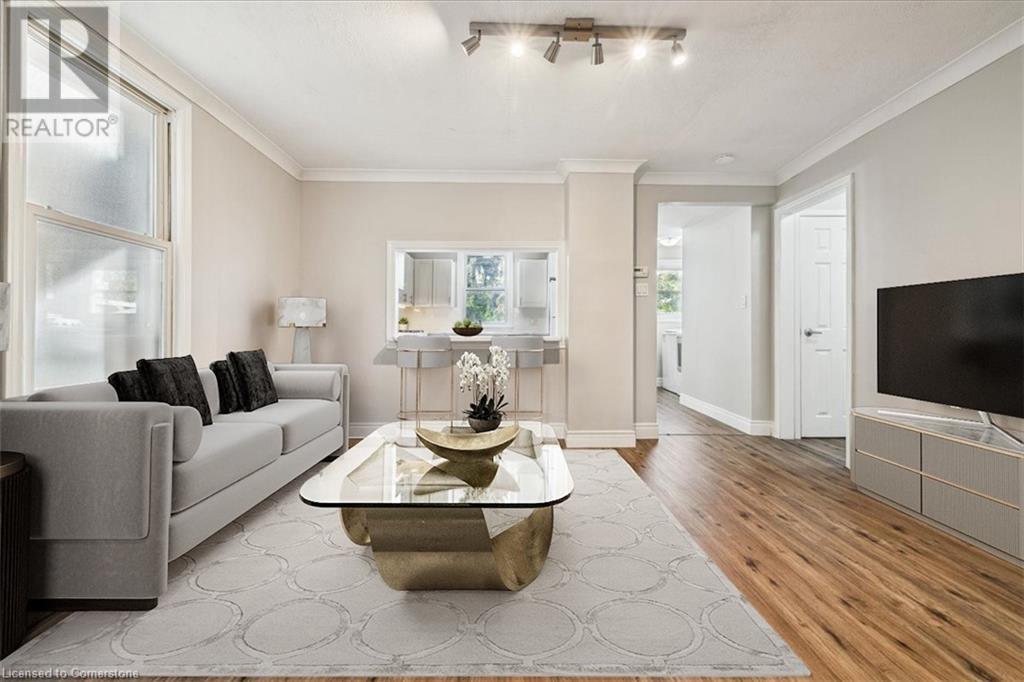 Photo 13 of 223 Weir Street N, Hamilton ON
