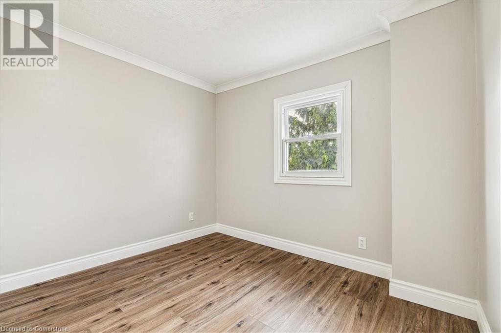 Photo 34 of 223 Weir Street N, Hamilton ON