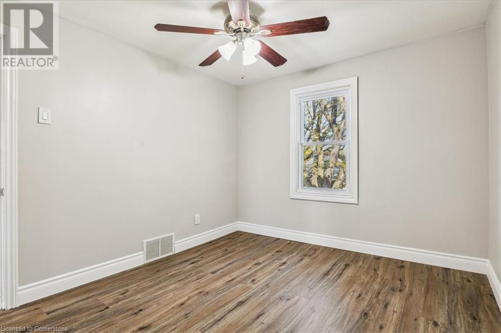 Photo 30 of 223 Weir Street N, Hamilton ON