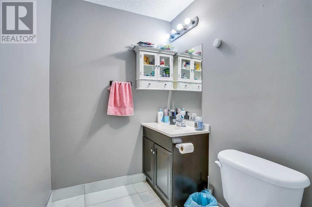 Single Family House Bi-level for Sale in  Taracove Road NE Taradale Calgary 