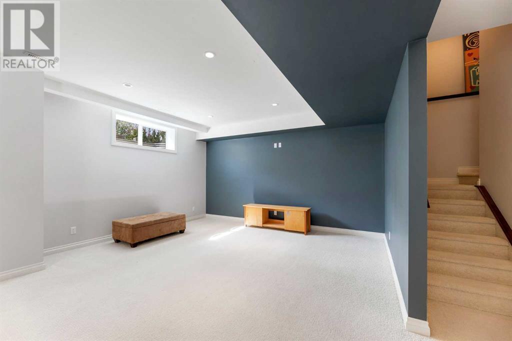 15 West Pointe Way, Cochrane