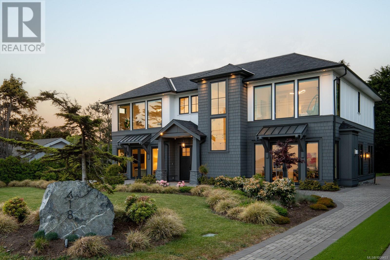 Photo 20 of 418 Beach Dr, Oak Bay BC