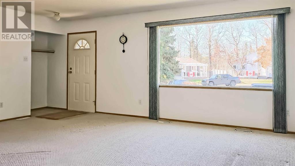 21 Ohio Close, Red Deer