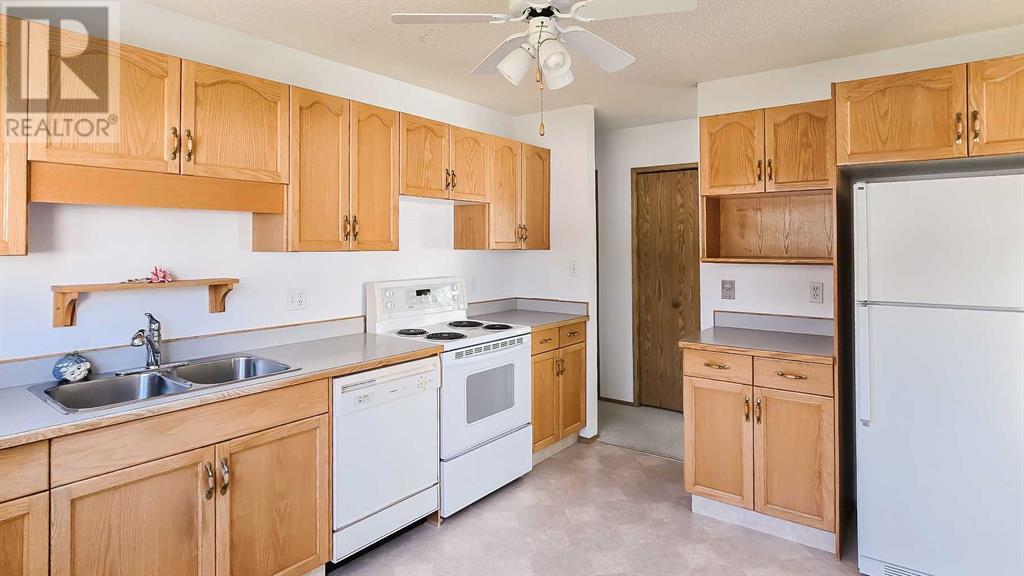 21 Ohio Close, Red Deer