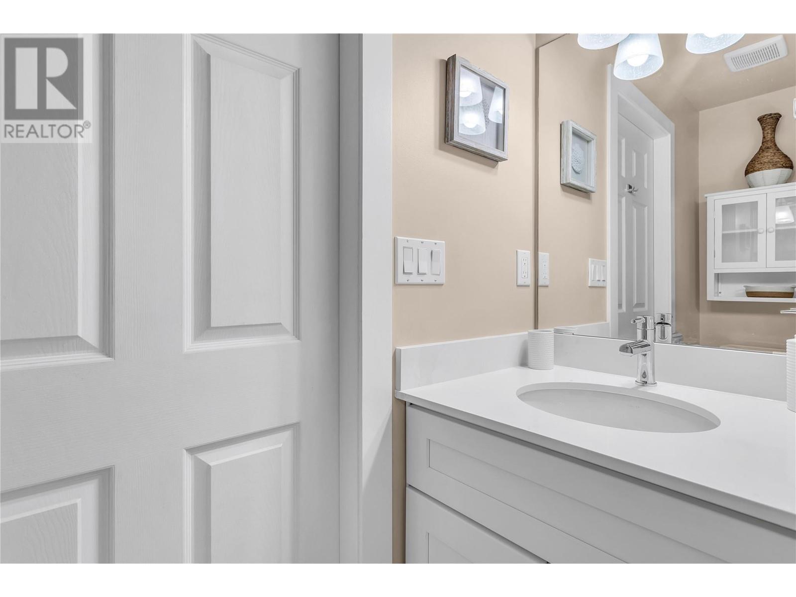 218 575 Sutherland Avenue, Kelowna