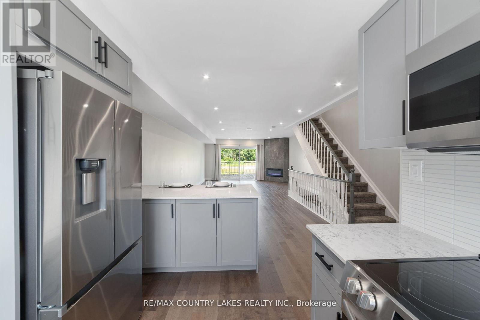 Photo 18 of 22 100 Laguna Parkway, Ramara ON