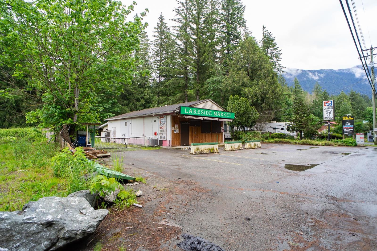 Photo 1 of 3776 Columbia Valley Road Cultus Lake North, Cultus Lake BC