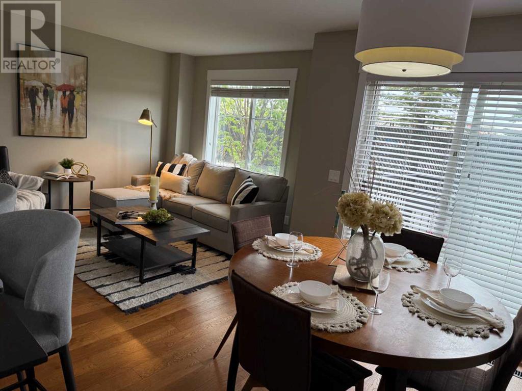 23 WEST COACH Manor SW, Calgary, Alberta