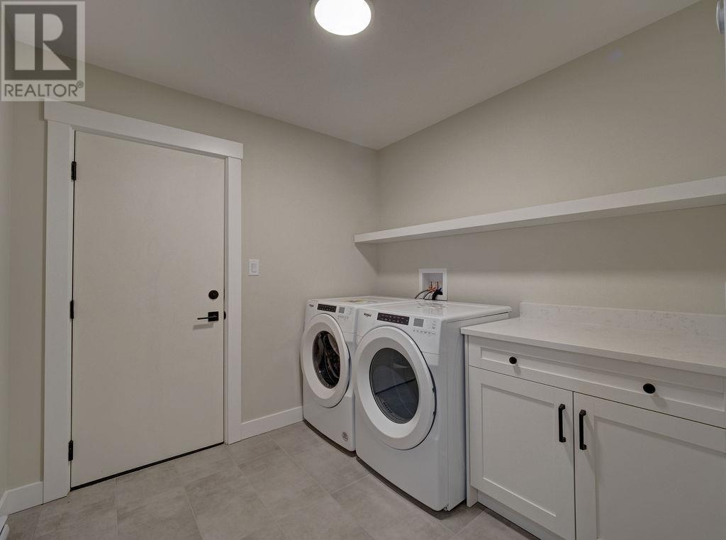 1084 CELIA CRESCENT, Gibsons