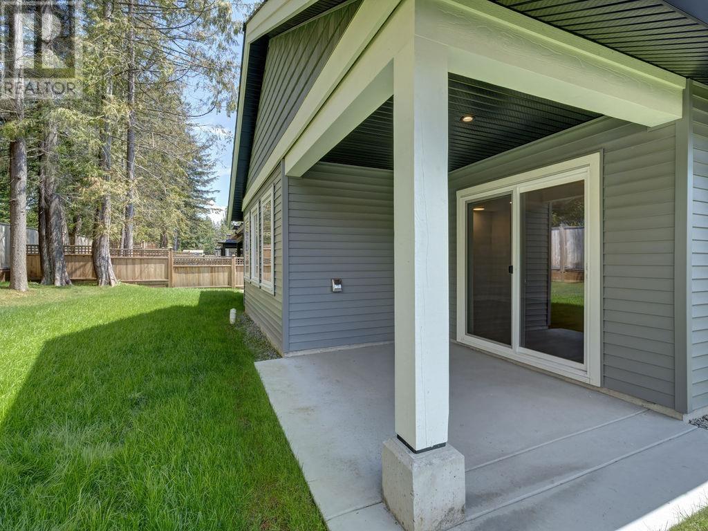 1084 CELIA CRESCENT, Gibsons