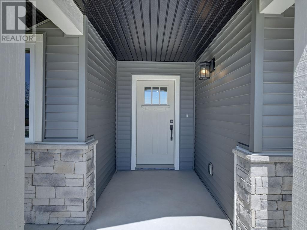 1084 CELIA CRESCENT, Gibsons