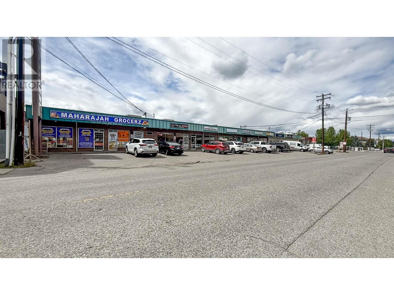 160 Asher Road, Kelowna