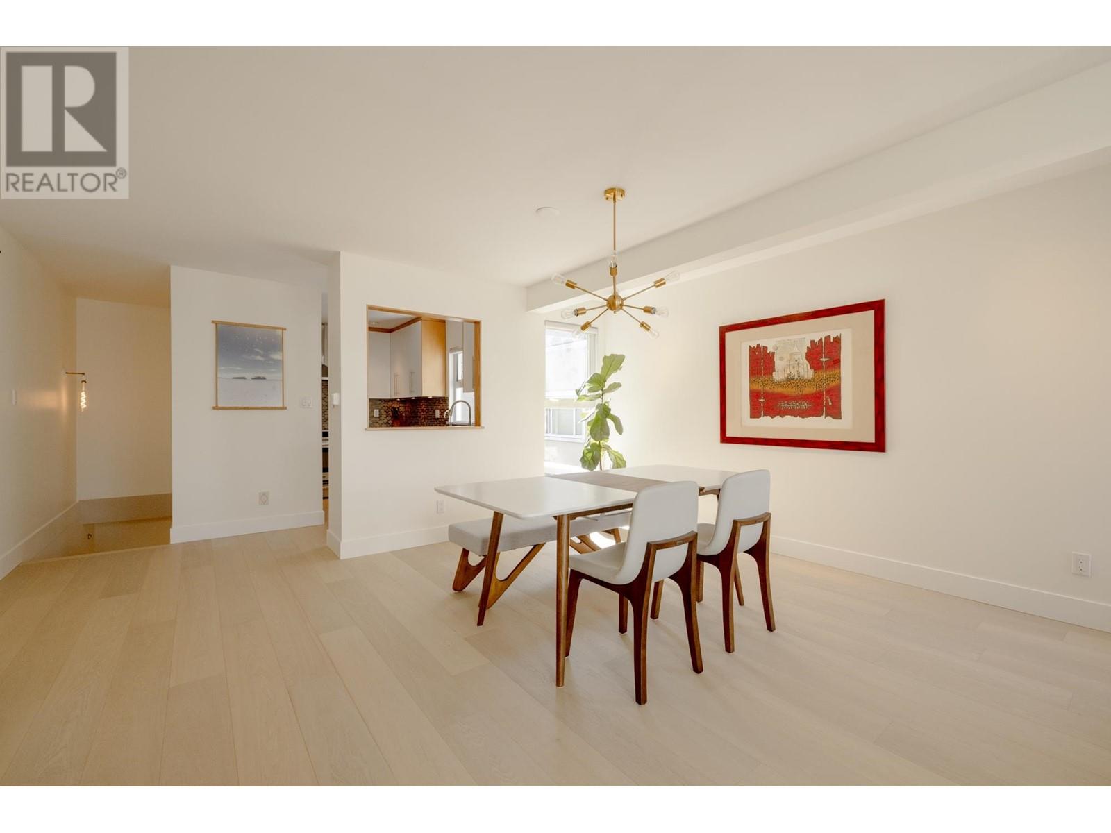 Photo 9 of 2240 York Avenue, Vancouver BC