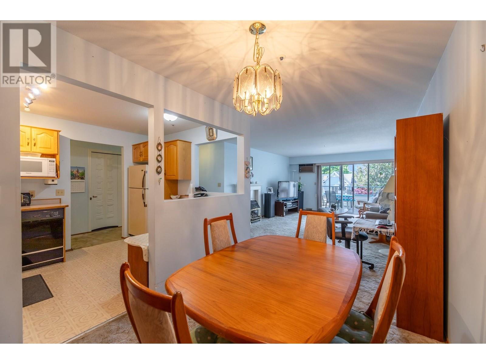 #206 920 ARGYLE STREET - Image 7