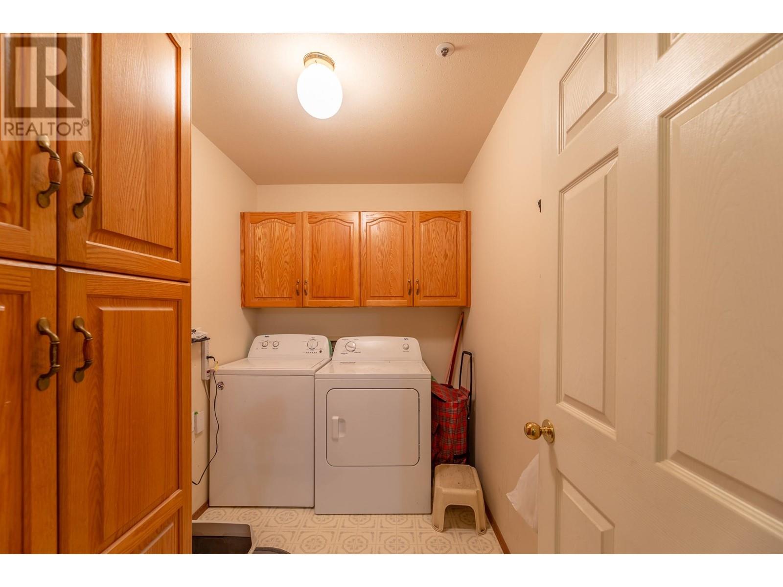 #206 920 ARGYLE STREET - Image 20