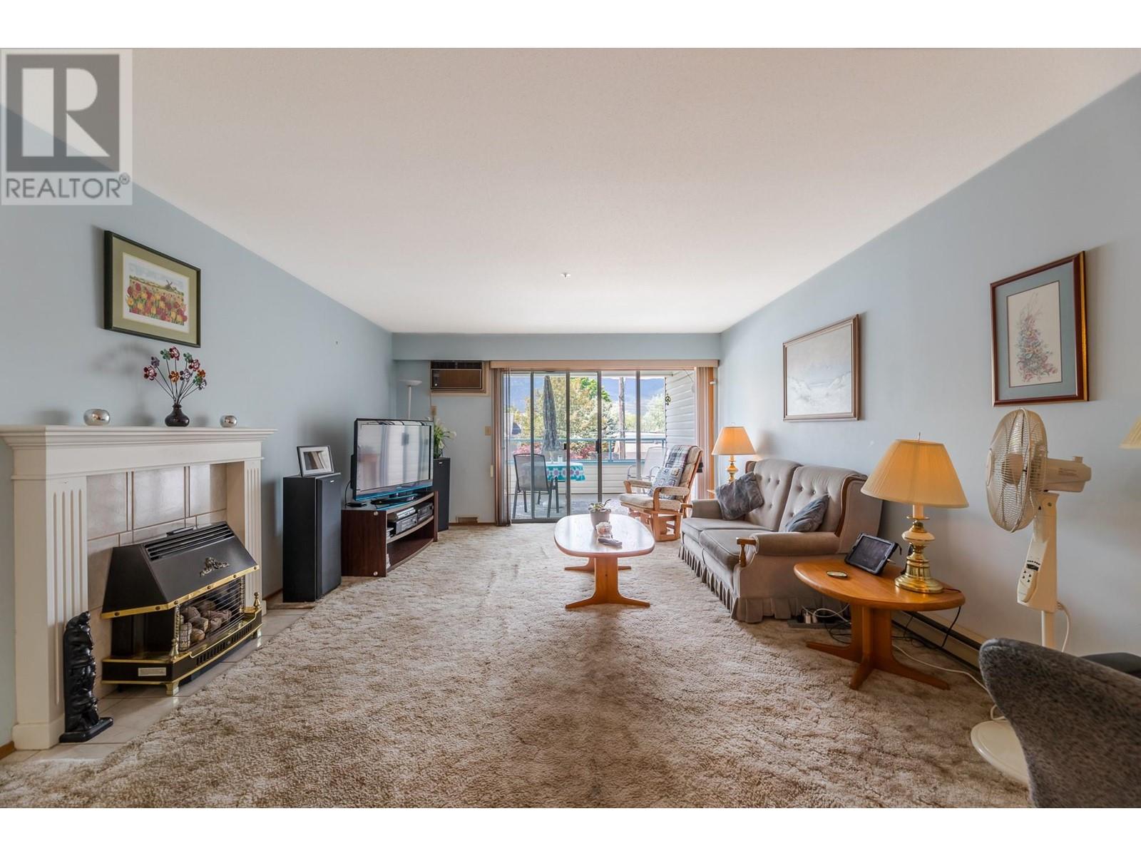 #206 920 ARGYLE STREET - Image 5