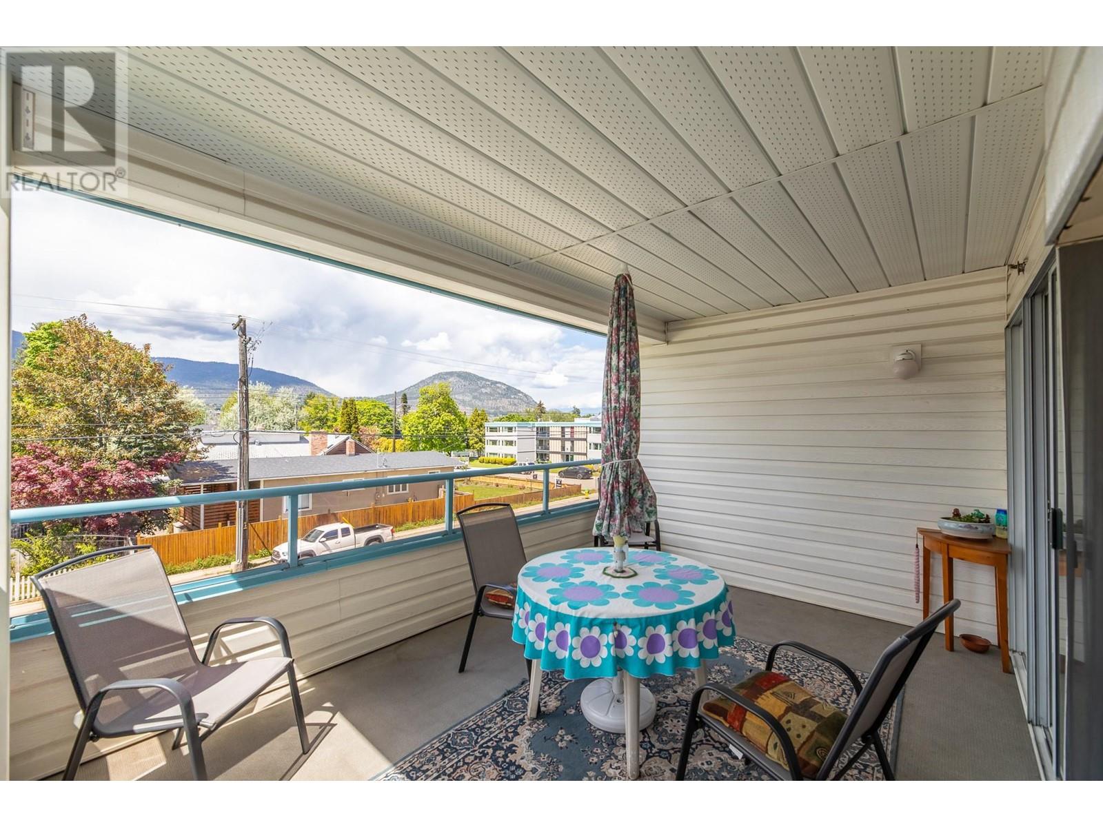 #206 920 ARGYLE STREET - Image 23