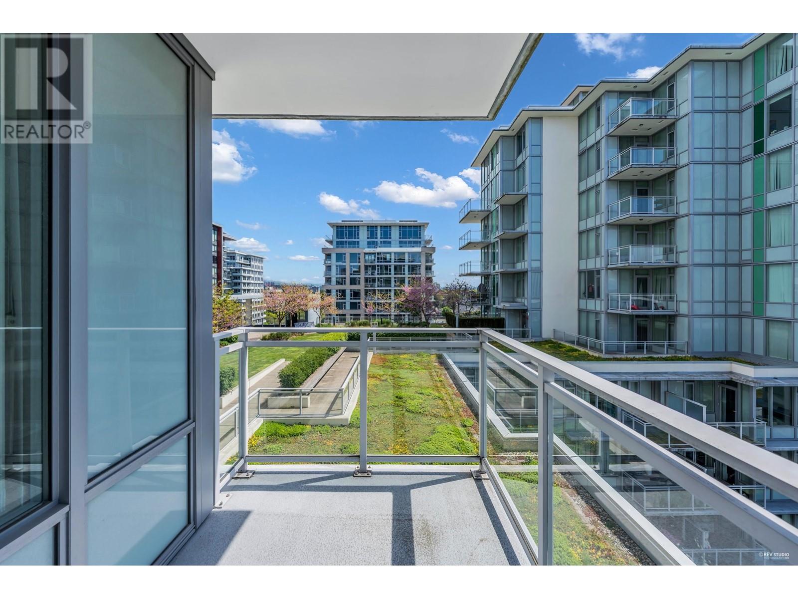 Photo 11 of 1106 8688 Hazelbridge Way, Richmond BC