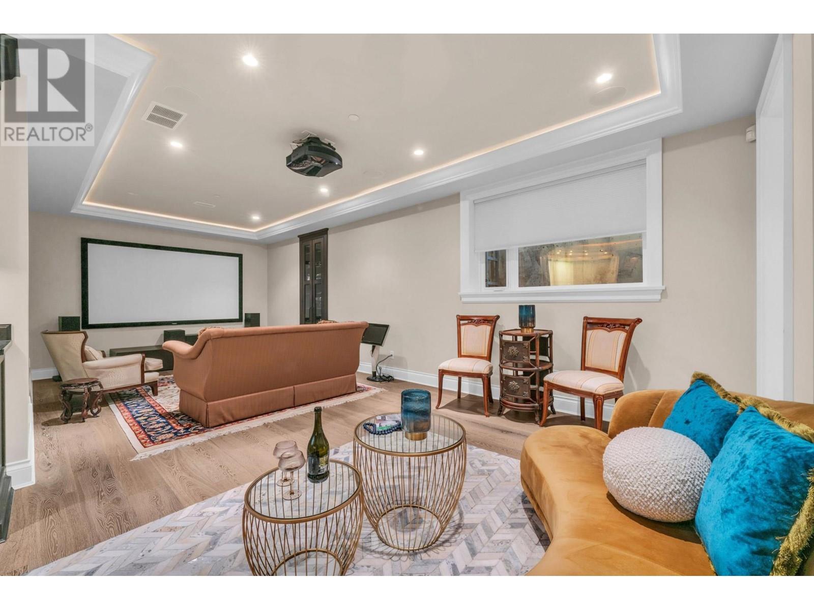 4348 ERWIN DRIVE, West Vancouver