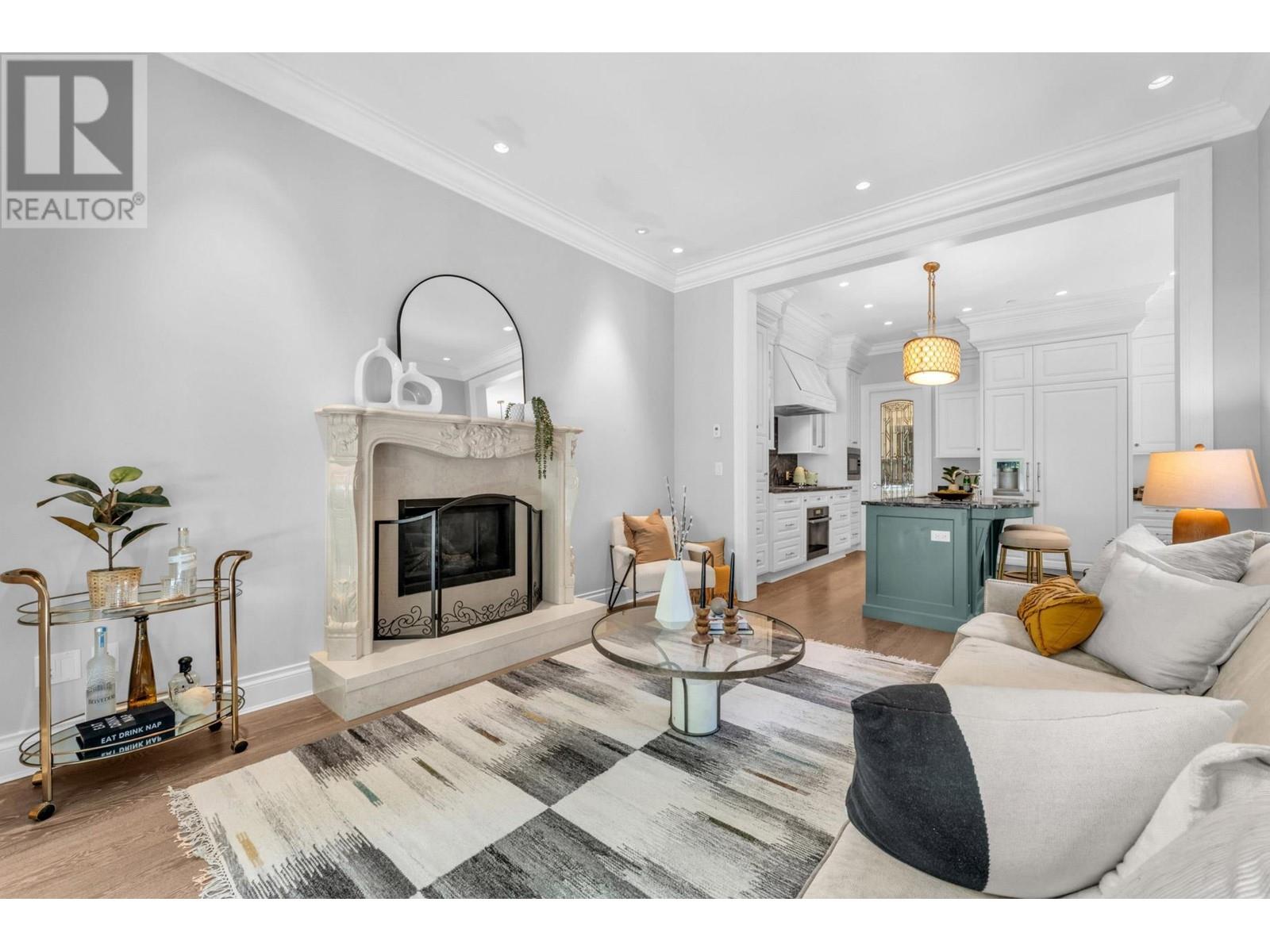 4348 ERWIN DRIVE, West Vancouver