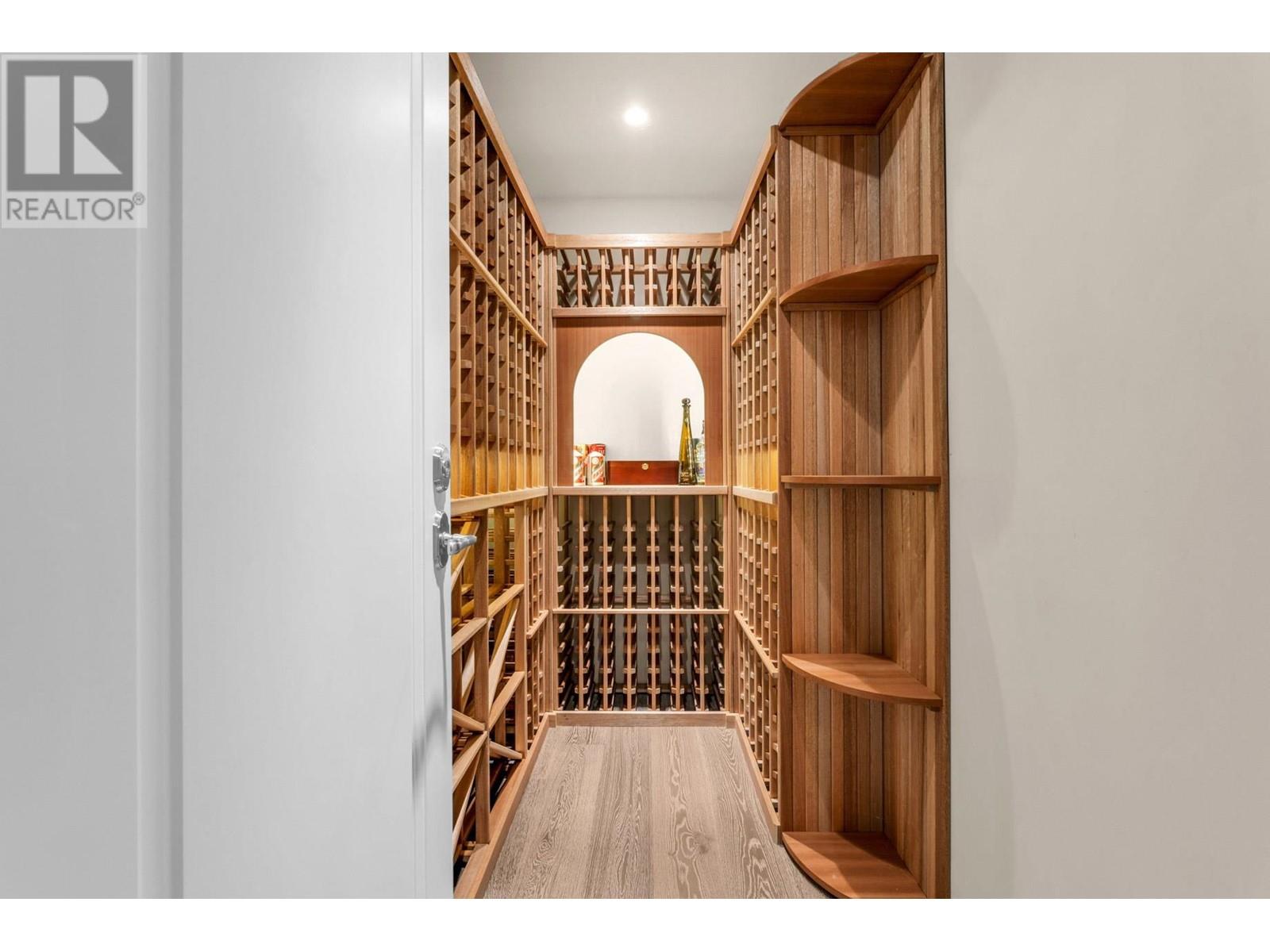 4348 ERWIN DRIVE, West Vancouver
