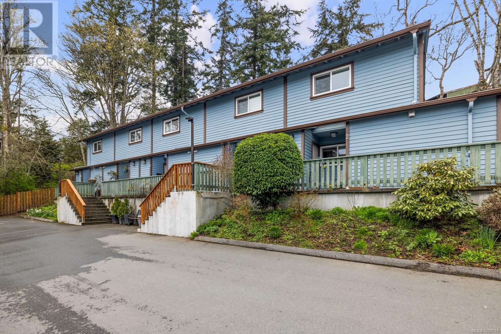 Photo 14 of 4 1500 Glentana Rd, View Royal BC