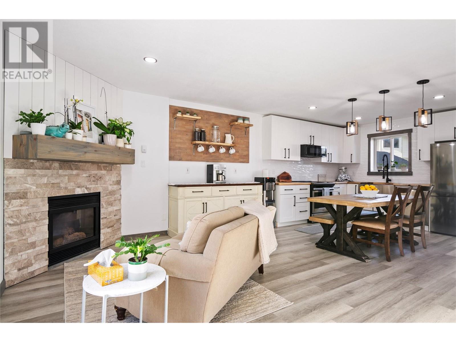 1032 Cedar Street Unit# 2, Okanagan Falls