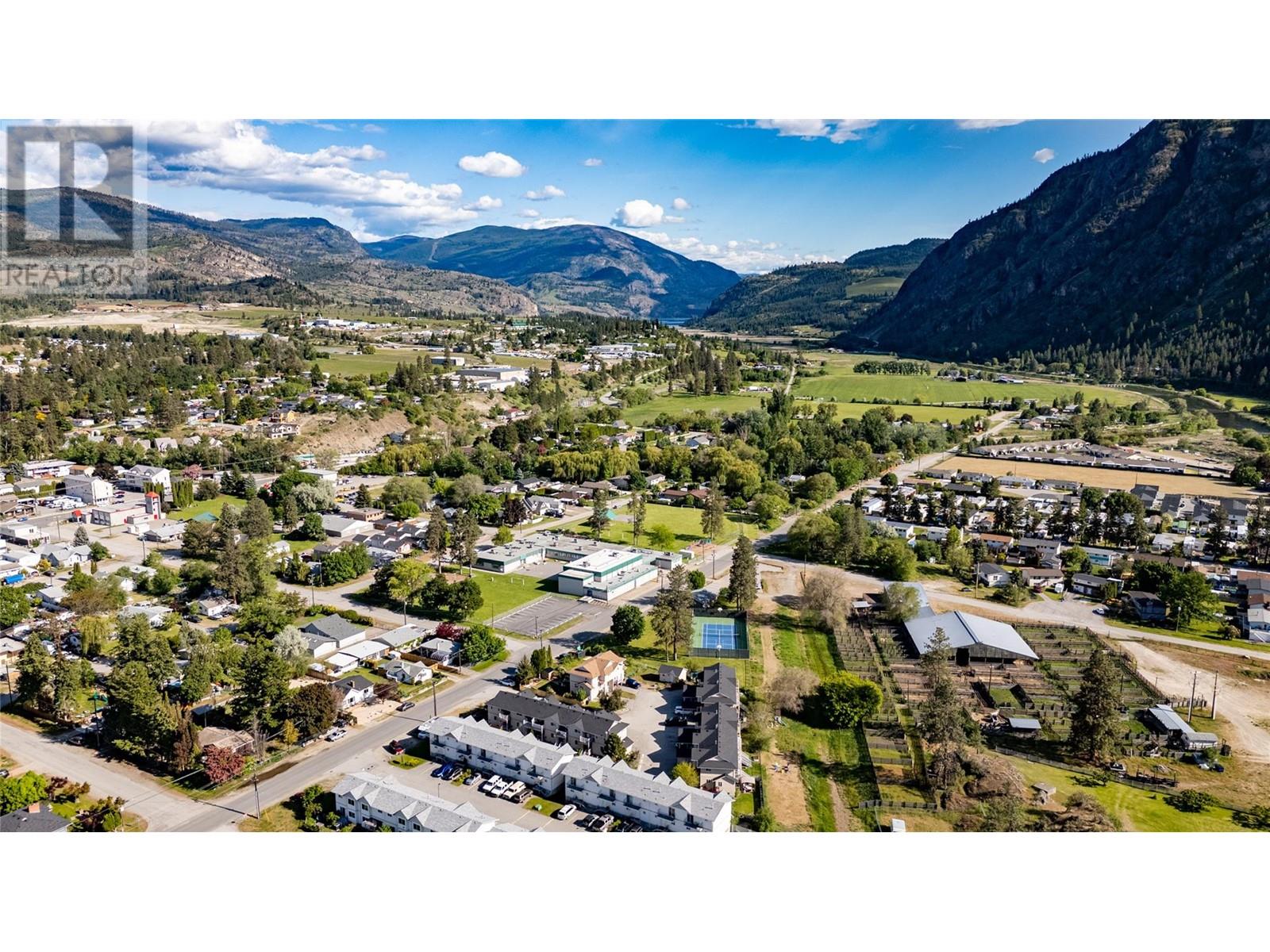 1032 Cedar Street Unit# 2, Okanagan Falls