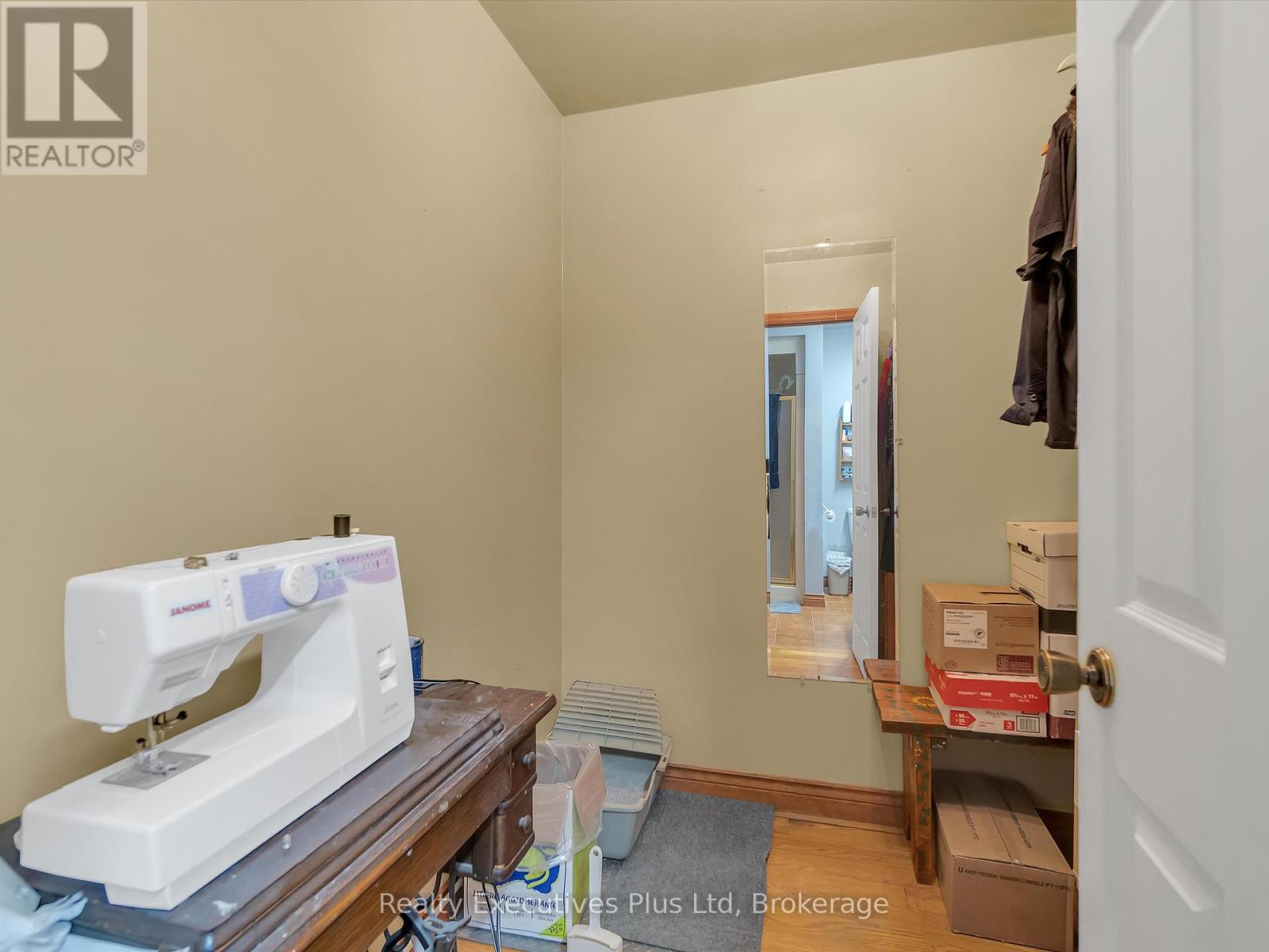 Photo 36 of 12 Robert Street, Sundridge ON
