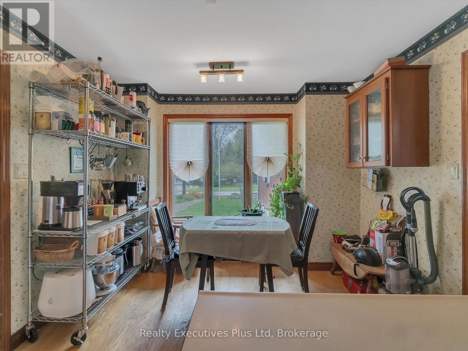 Photo 7 of 12 Robert Street, Sundridge ON